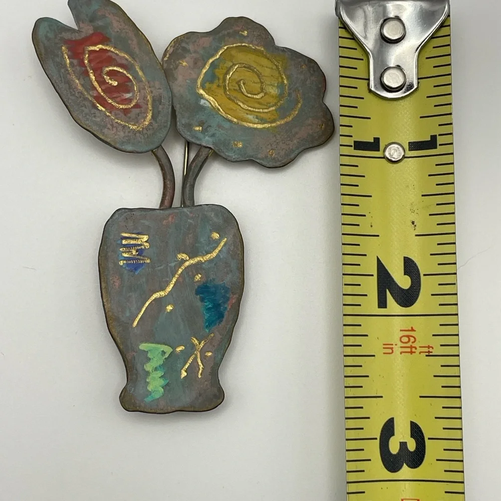 Vintage Patina Metal “Flowers in Pot” Brooch Pin Whimsical Garden Treasure! 🌿🌸 - Picture 5 of 8